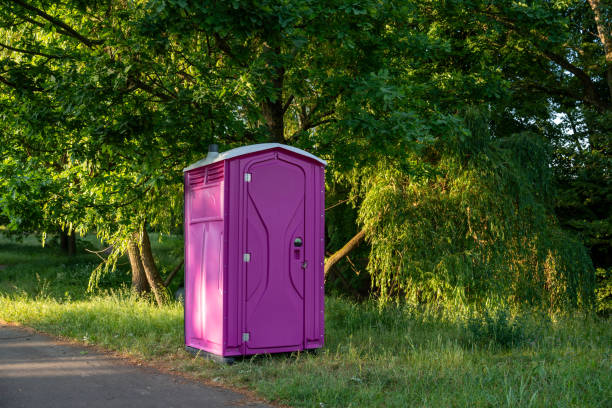Best Portable restroom trailer rental  in Roscoe, IL