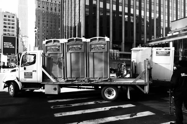 Best Porta potty rental near me  in Roscoe, IL